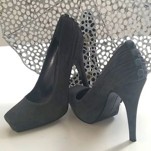 Nine West Dk Gray Suede Platform